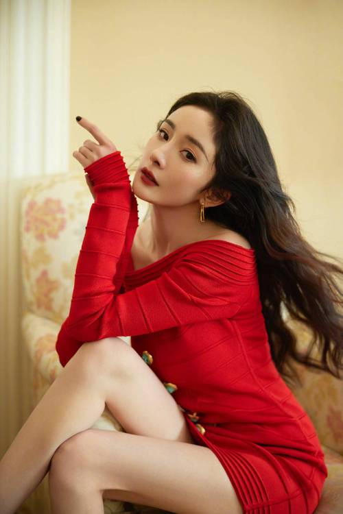 娱乐圈姓杨女明星_明星姓杨的名字大全_女明星姓杨