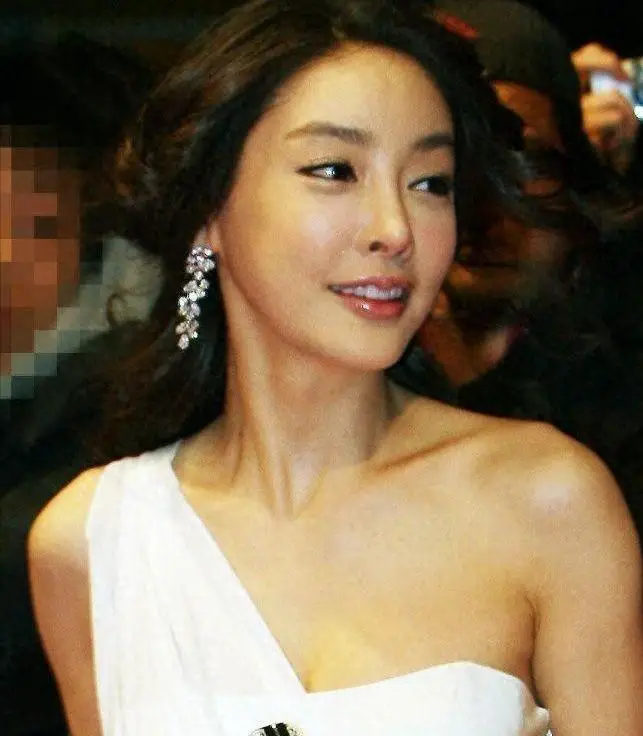 韩国娱乐圈的潜规则_韩国娱乐圈自杀率高的原因_