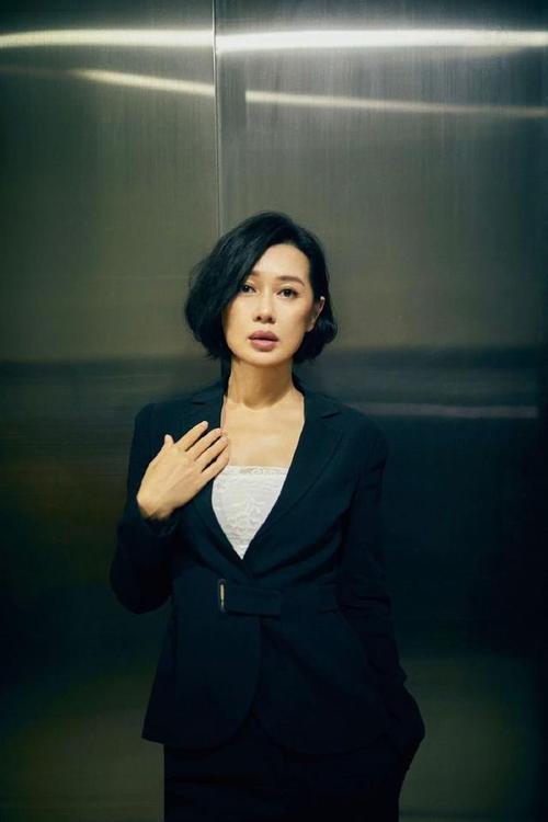 姓余的女明星 余男：不追流量只追演技的实力派