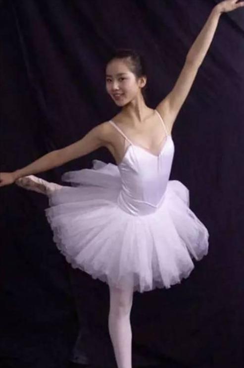 回族美女明星_迪丽热巴古力娜扎_回族女明星名字