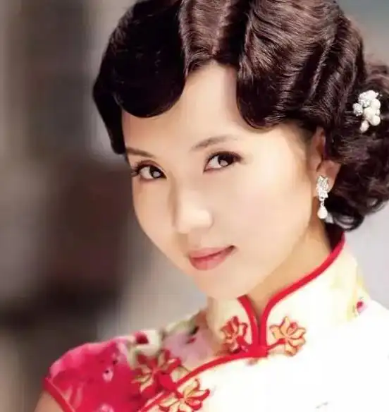 旺夫面相的女明星_女明星富贵脸特征_天生富贵相女明星